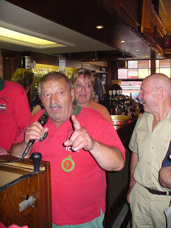 Toine Fondateur des Bûûmdroegers-Président et Président D'Honneur